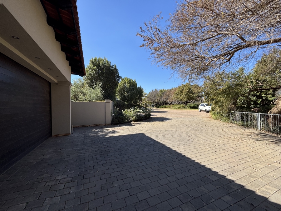4 Bedroom Property for Sale in Pecanwood Estate North West